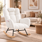 Fauteuil à bascule Maelis brun dans un coin détente chaleureux du salon