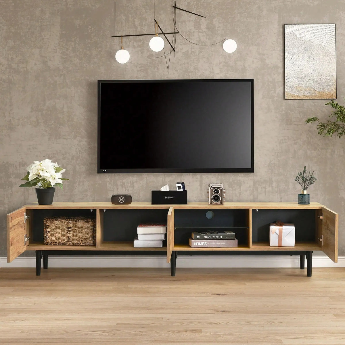 Meuble TV Kael avec trois rangements ouverts et niche centrale