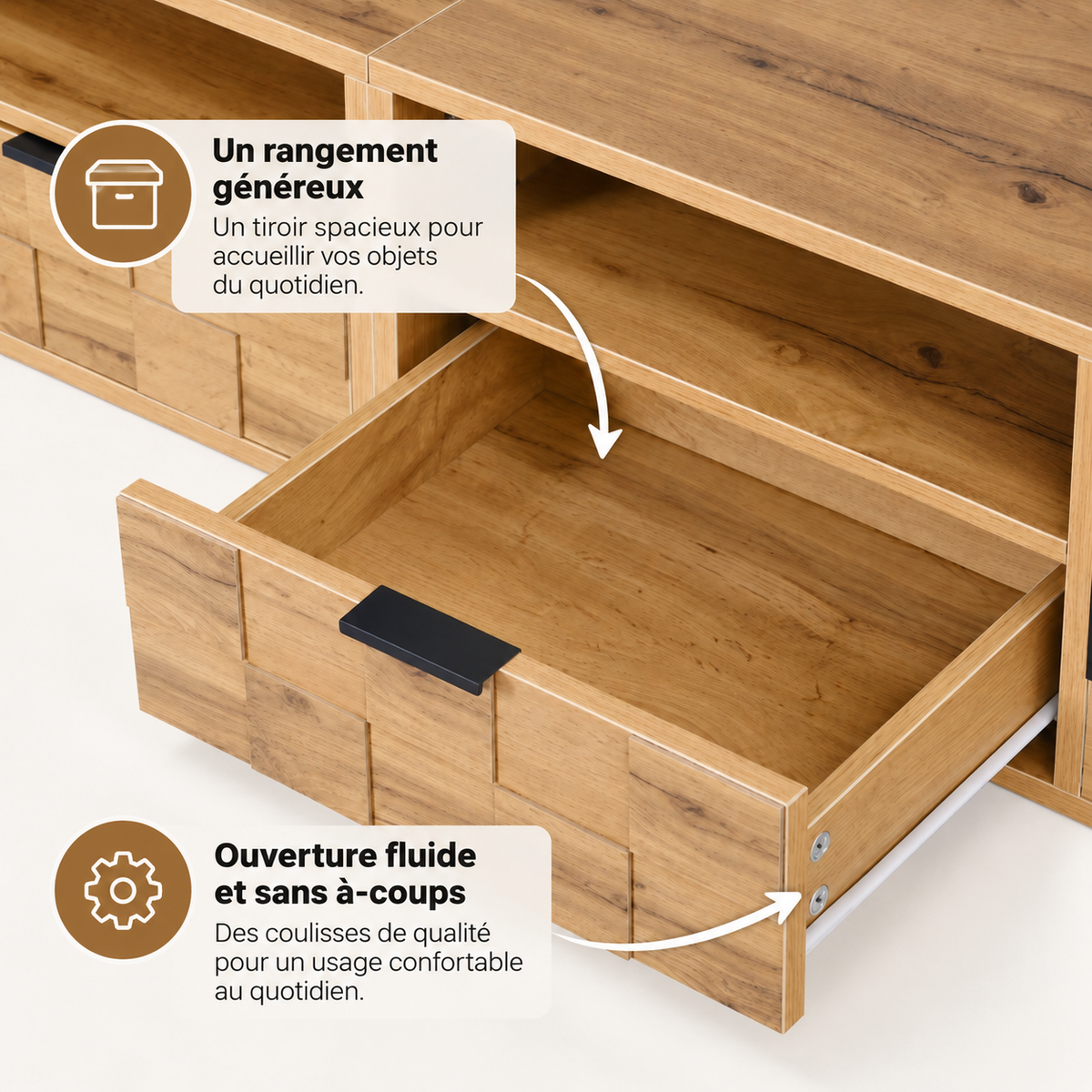 Meuble TV Maren illustrant ses rangements fermés tiroirs et niches ouvertes