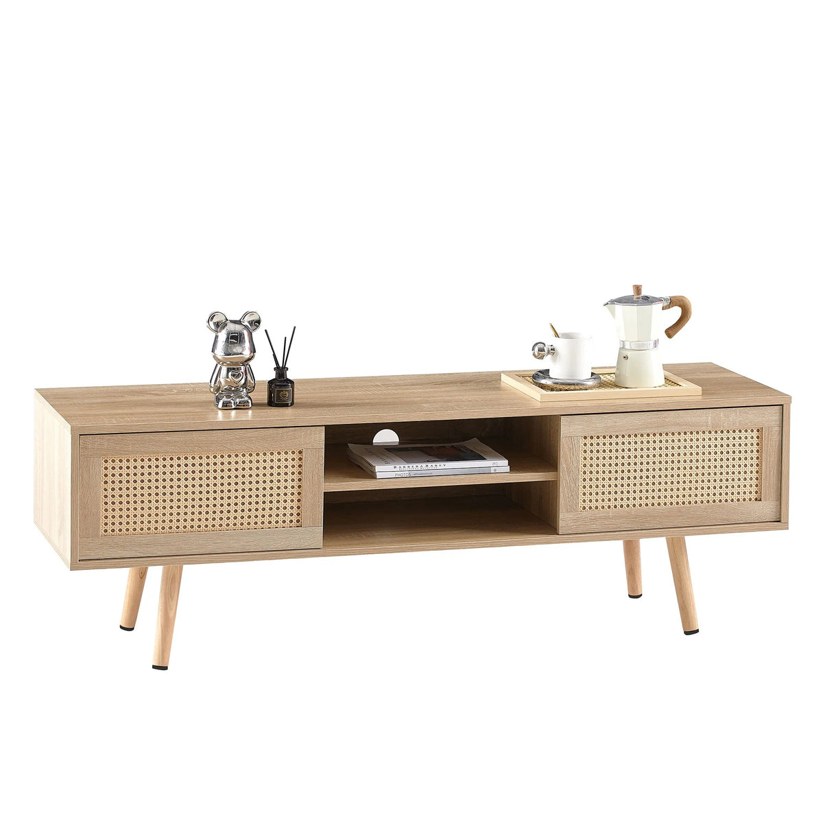 Meuble TV Ralen 140 cm en bois naturel clair et rotin sur fond blanc