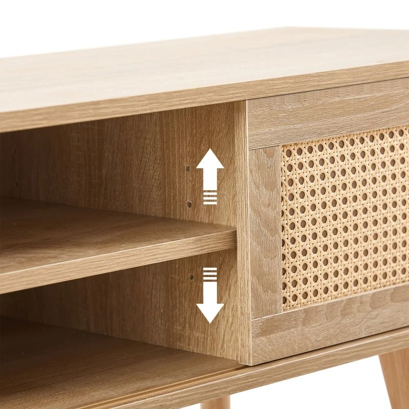 Meuble TV Ralen avec portes coulissantes montrant les espaces de rangement