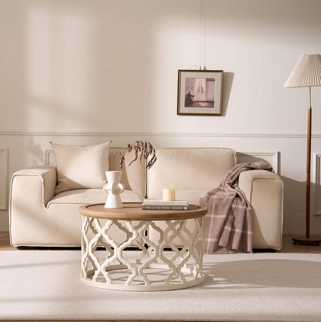 table basse Sivra mettant en avant sa légèreté visuelle et son style chaleureux